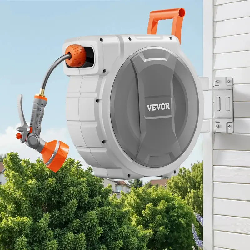 Retractable garden hose reel